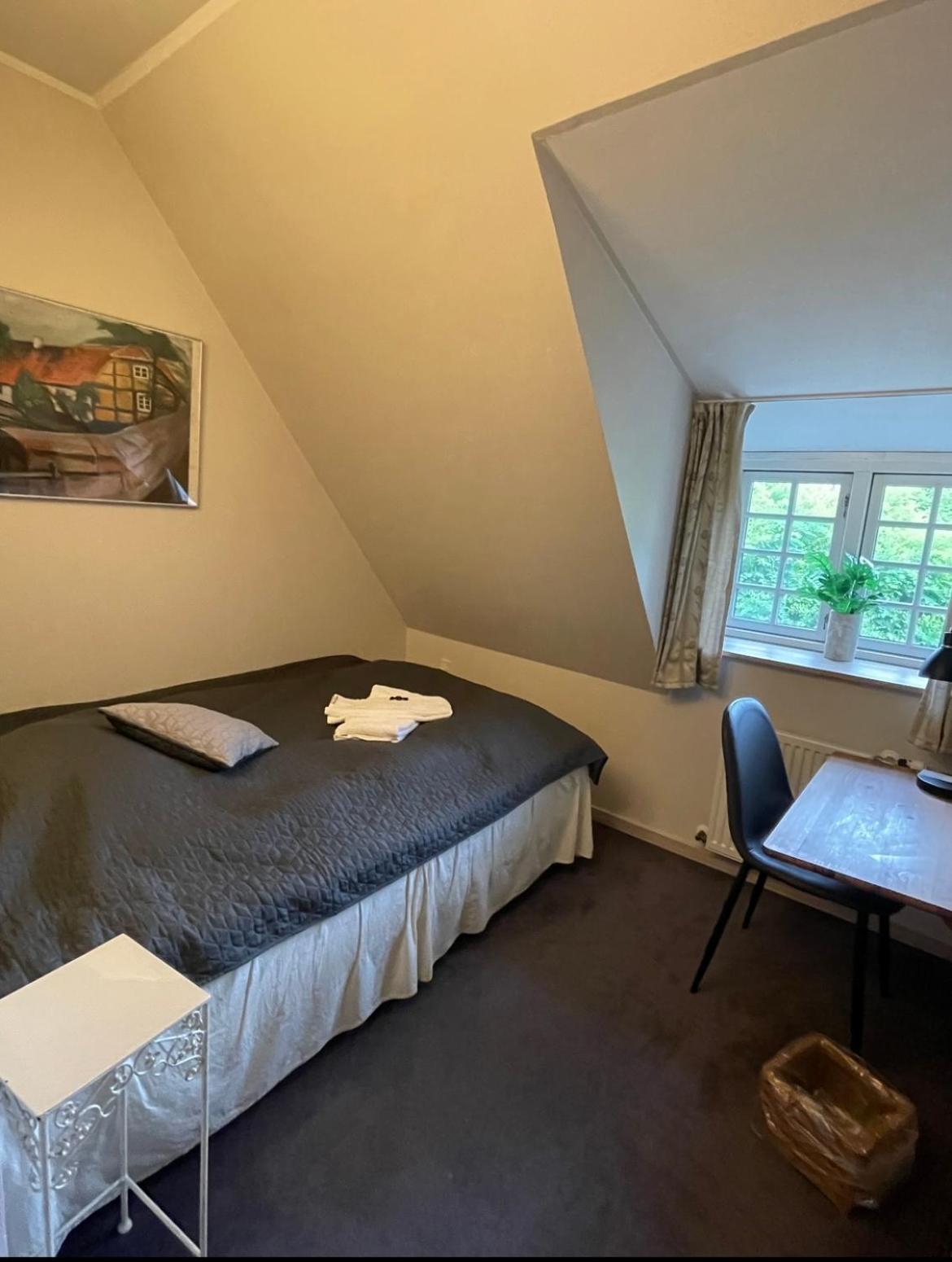 Slangerupgaard Bed & Breakfast Fakse Ladeplads Exterior photo